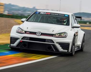 馬力330匹《VW Golf GTI TCR》帥氣模樣上賽道