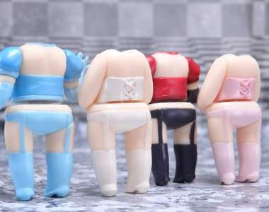 謎樣的標準《性感黏土人公仔婚紗》為什麼比不上丁字褲？