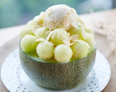 《蜜瓜雪冰》DIY自己就可以在家動手做的現在宅美食