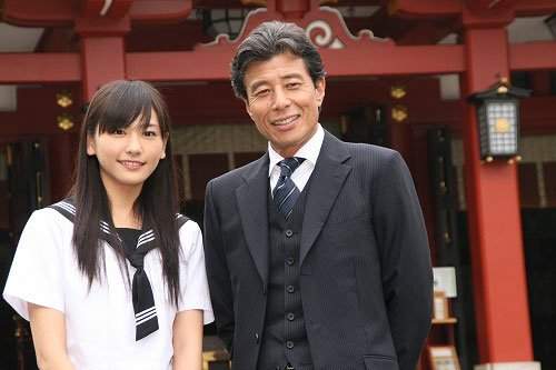 新垣結衣水手服殺傷力無限大 10年前後怎麼還是一模一樣啊 ﾟdﾟ