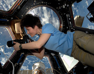 《女性太空人生理期》無重力環境會造成什麼差別？