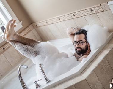 超養眼《性感大叔寫真Dudeoir》解放大叔肉體的獨特濃厚風味～♥