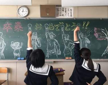 日本《畢業典禮黑板畫》這樣怎麼捨得畢業（哭）