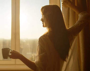 《7個早晨小步驟》讓你一整天精神十足容光煥發的方法