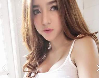 《泰國爆乳小可愛》Koko Rosjares 北半球太熱需要透氣一下