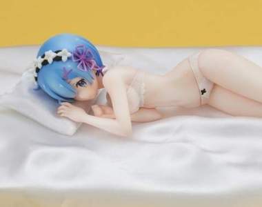 《透明內衣♡雷姆性感陪睡模型》錢包在顫抖～真是…怠惰啊啊啊