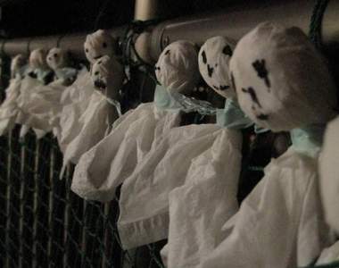 好可怕系列《晴天娃娃的悲慘傳說》不放晴就砍你的頭…