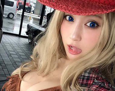 《歐派手機殼＆滑鼠墊》御伽ねこむ的J罩杯爆乳精品大推出