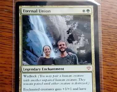 顛覆傳統《超創意婚禮請帖》把請帖做成遊戲卡是要召喚神獸嗎XD