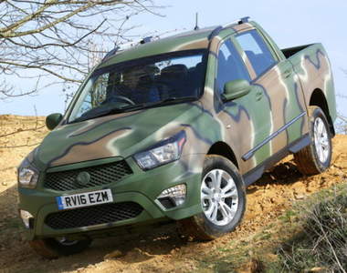 英國限量《Ssangyong Korando Sports DMZ》穿迷彩裝是要去打仗嗎?