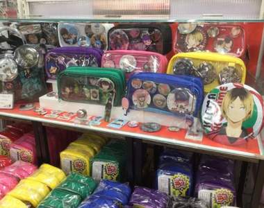 新奇文具《宅宅專用痛鉛筆盒》以後寫作業感覺更開心了……