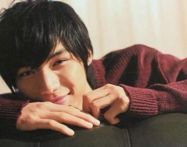 《日本女生最想收到情人節巧克力的男星》拜偷也分我一顆吧♥