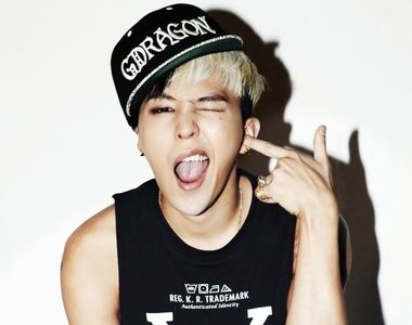 女高中生票選《最想約會的男星》在歐爸面前念書什麼的不重要啦ww