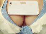 巨乳專屬遊戲《星期一的豐滿》手機放胸部比賽 好啦冠軍都你們的啦(莫名怒氣 巨乳專屬遊戲《星期一的豐滿》手機放胸部比賽 好啦冠軍都你們的啦(莫名怒氣