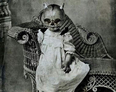 超嚇人《古時候的萬聖節裝扮》看到只想拿糖果丟他們吧（嚇壞）