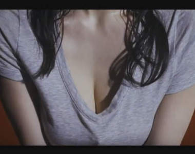 新屬性《辛萌》正妹被辣到全身飆汗的悶絕表情你受得了嗎(≡ω≡)