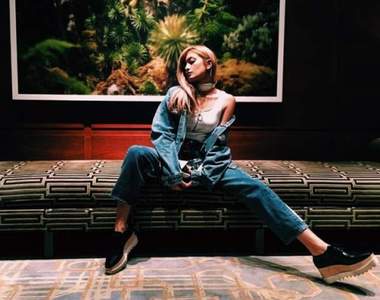 《IG穿搭照的拍照技巧》掌握重點素人也能拍出好身材