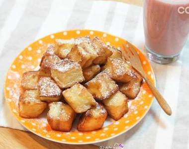 人氣甜點《夾心方塊吐司》要當早餐吃或下午茶吃都沒問題啦