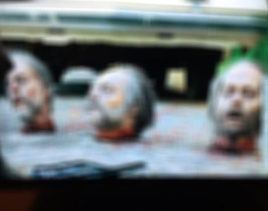 《陰屍路》最新一集 地上滾的那顆人頭竟然是......？！