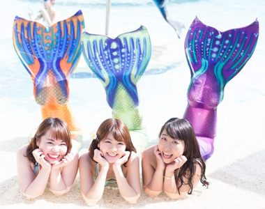 大人氣少女夢幻旅遊行程《人魚戲水照》和閨蜜一起變身美人魚吧～