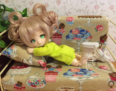 網友自製《人形專用沙發》竟然用百圓商品就能簡單完成♪