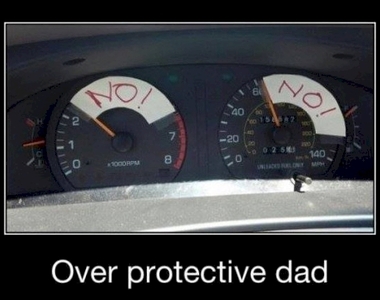 《我的超級英雄老爸》在必要的時候會變身英雄喔