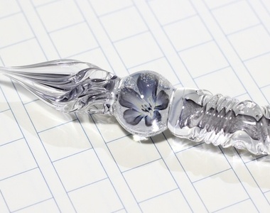 哲磋工房《手工玻璃筆》太美了吧~這種筆讓人捨不得用啊