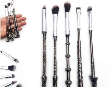 去去腮紅來《哈利波特魔杖化妝刷》即將開賣　哈利迷的荷包不保啦～