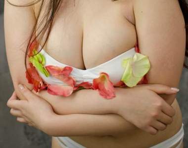 髒髒限定《吊燈上方的歐拜》這也是光影藝術的一種(誤)