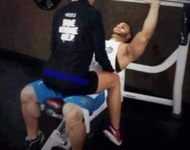 《健身房糗人糗事代表》做錯的樣子太自然看的人反而比較尷尬（淚笑）