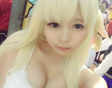《COSPLAY不是職業嗎》巨乳COSER早瀬みる辦信用卡被打槍……
