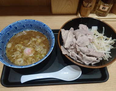 《沾麵變沾肉》明明去拉麵店卻沒有吃麵感覺的創新菜單w