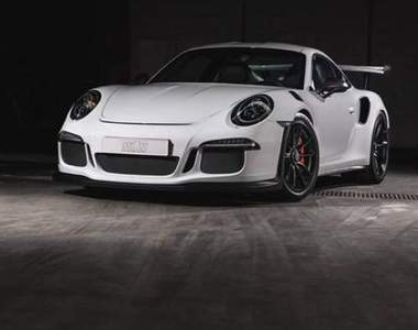 TechArt改造《Porsche 911》碳纖維勁裝上身