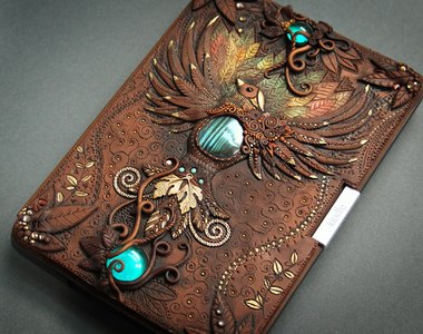 《手工魔法書》打開好像會飛出什麼耶..