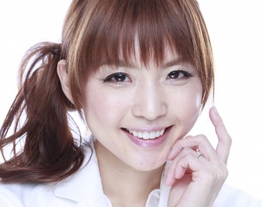 《牙醫護士都在胸部裡面塞毛巾?》美女牙醫解答這個真相