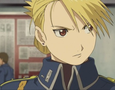 《女高中生射擊選手》偶像其實是帥氣又迷人的霍克愛中尉