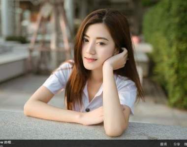 《泰國牙套妹》Nichapha Praew 學生服或黑色皮衣爆乳裝不管反差有多大我都愛❤❤❤