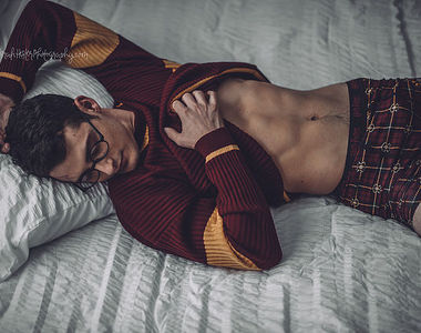 魔法風《性感哈利波特寫真》跟丹尼爾比起來誰比較性感呢？