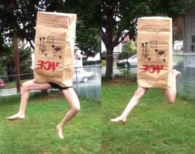 《資料夾裡的謎樣照片》到底是多麼不尋常的照片讓人記憶全無?