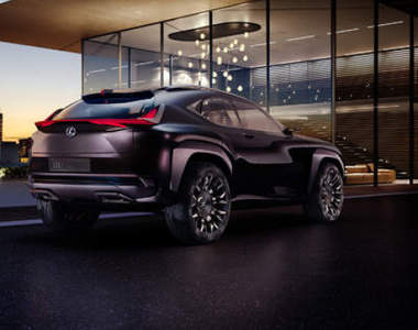 先露屁屁《Lexus UX Concept》休旅新概念在巴黎