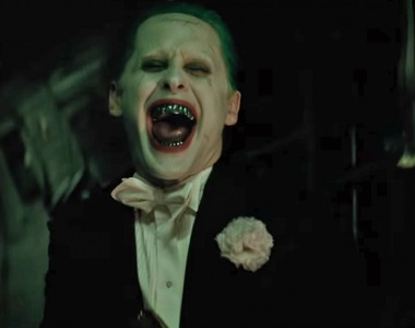 《自殺突擊隊》Jared Leto演戲演到小丑上身了...