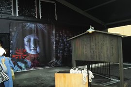 大阪環球影城《恐怖鬼屋放日本人形娃娃》遭到日本人形協會抗議 大阪環球影城《恐怖鬼屋放日本人形娃娃》遭到日本人形協會抗議