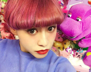 原宿人氣《男大姐店員》毒舌接客風格各地JK粉絲殺到