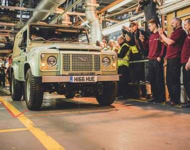《Land Rover Defender》越野經典正式下台一鞠躬