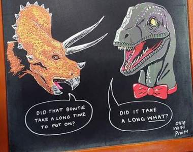 《幫朋友酒吧畫黑板》意外增加生意 字美畫美內容又可愛會不會太厲害了？