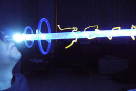 網友自創《質子光束》不用巨神兵自己就能使出威力強大的嘴砲攻擊ww