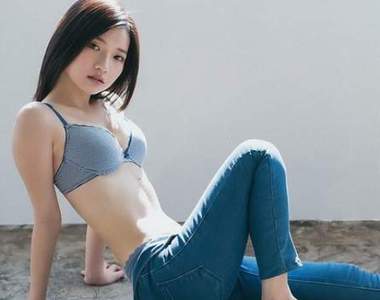 《南りほ小蠻腰的秘密》那些腰圍５０、６０、７０的寫真女星們