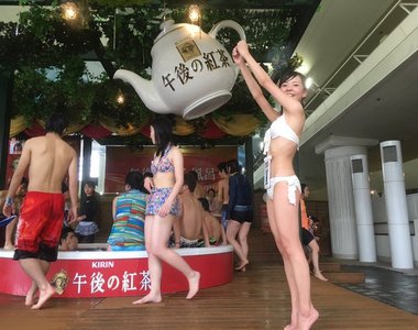 期間限定《午後紅茶泡湯》有著滿滿療癒茶香