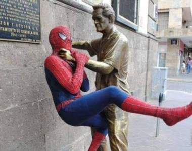 《拍照必學的梗圖POSE》都這樣拍了不給我按讚說不過去