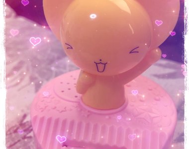 少女漫畫月刊隨書贈《庫洛魔法使發聲小可占卜存錢筒》原來是買存錢筒送月刊啊(大誤)